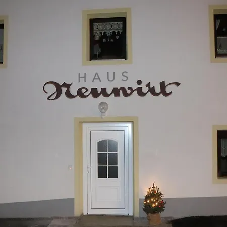 Haus Neuwirt Apartment