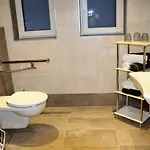 Haus Neuwirt Apartment